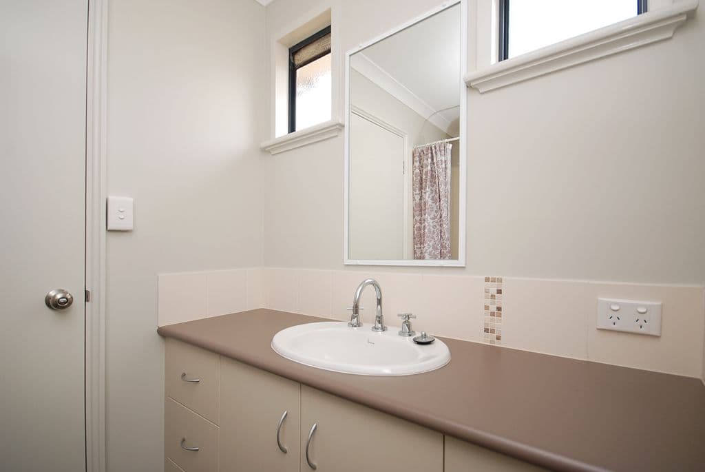 16 Glover Crescent, Green Head WA 6514, Green Head - Thumbnail 5