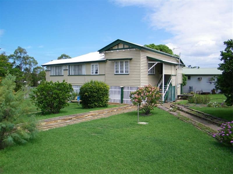 127 Toolooa Street, GLADSTONE QLD 4680, South Gladstone - Image 1