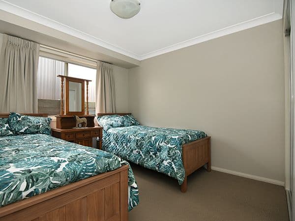 166 South Street, Centenary Heights QLD 4350, Centenary Heights - Thumbnail 8