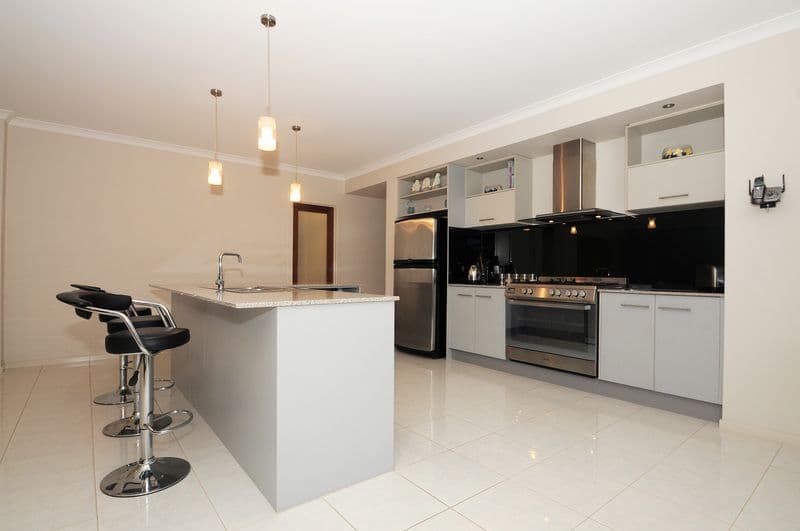 18 Black Wallaby Drive, LANGWARRIN VIC 3910, Langwarrin - Thumbnail 3