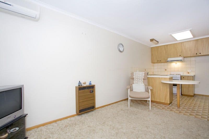 2 Wimmera Avenue, MANIFOLD HEIGHTS VIC 3218, Manifold Heights - Thumbnail 4