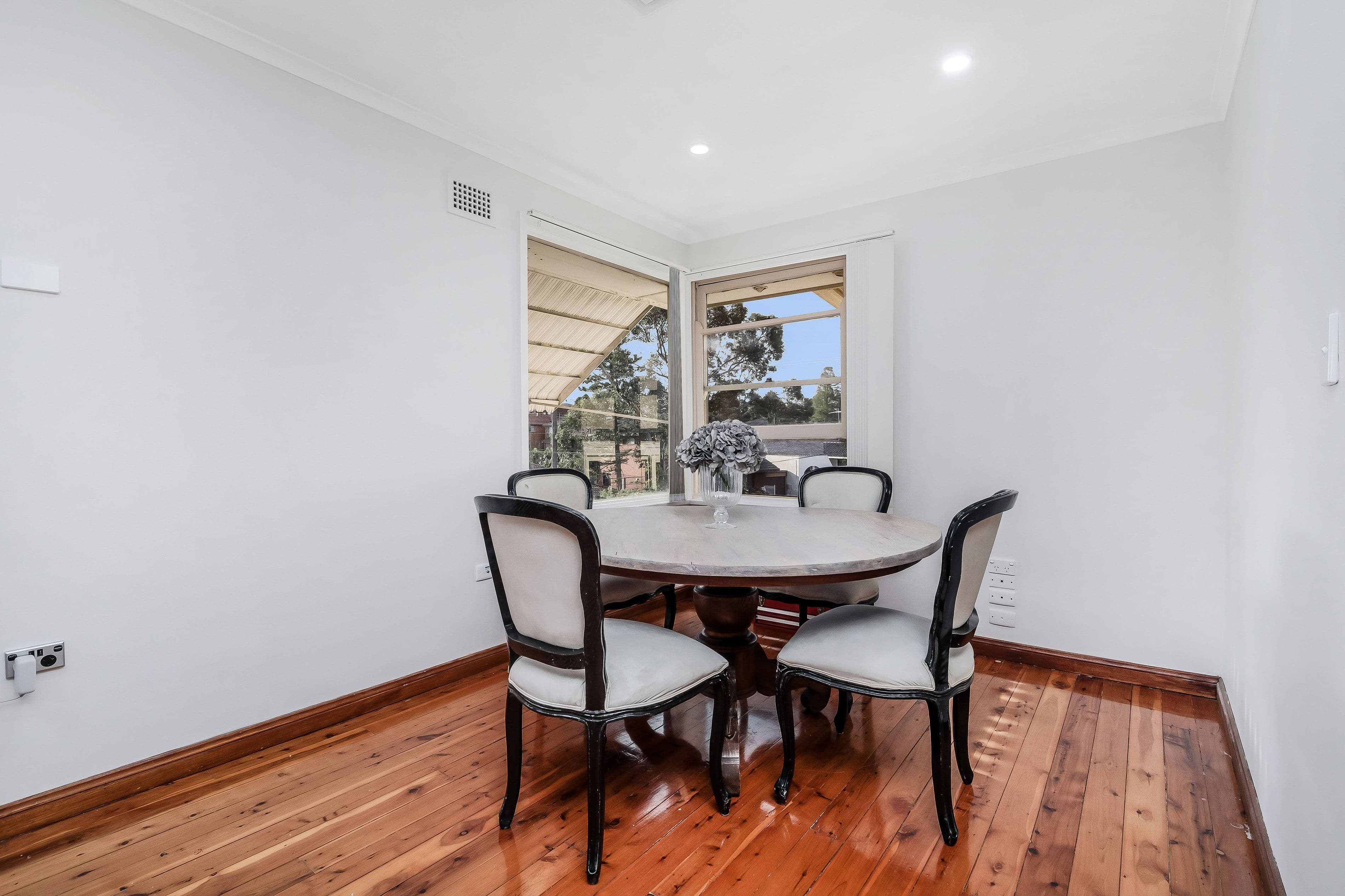 13 Wren Street, Condell Park - Thumbnail 4