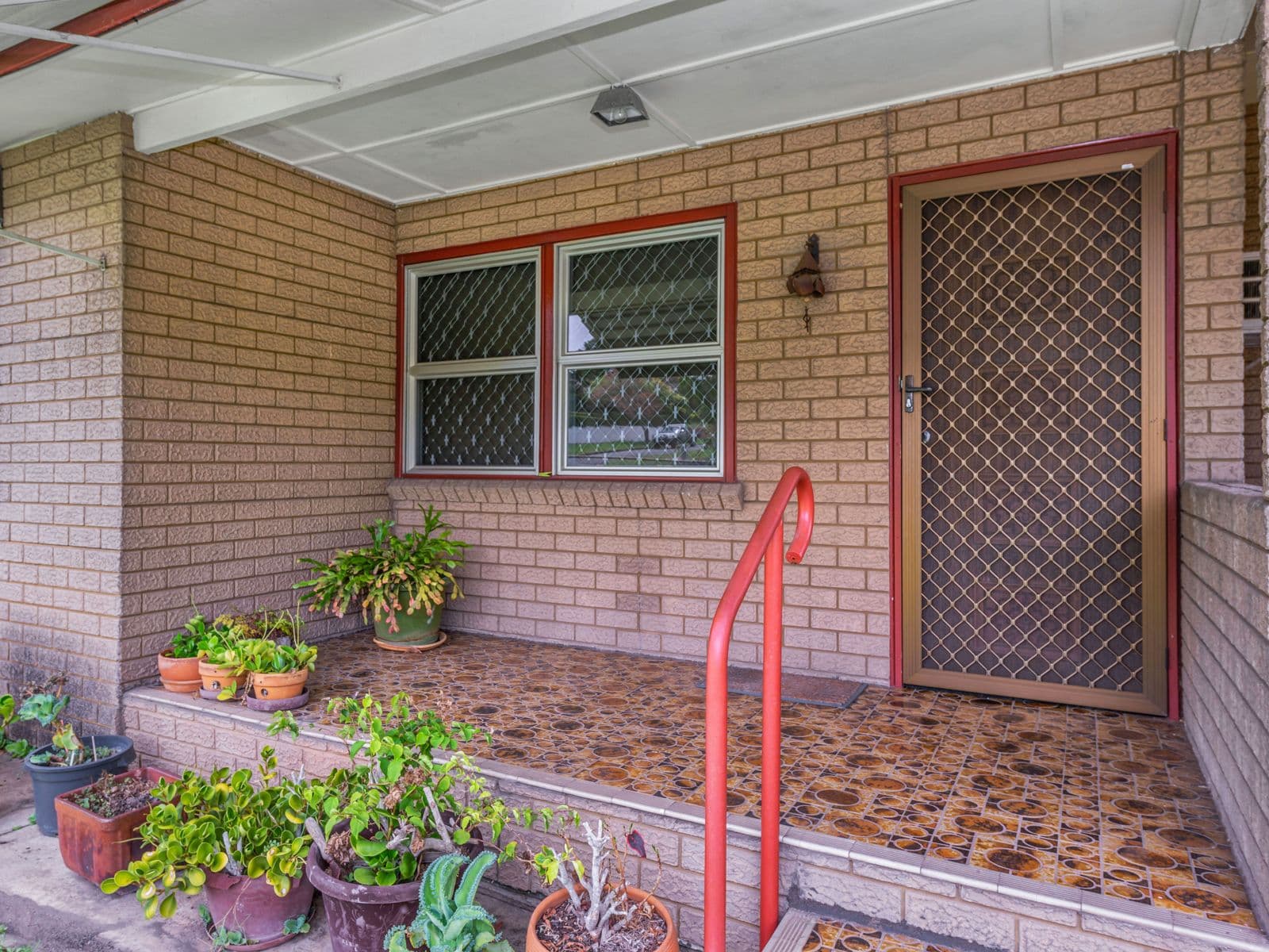 363 Webster Road, Stafford Heights QLD 4053, Stafford Heights - Thumbnail 2