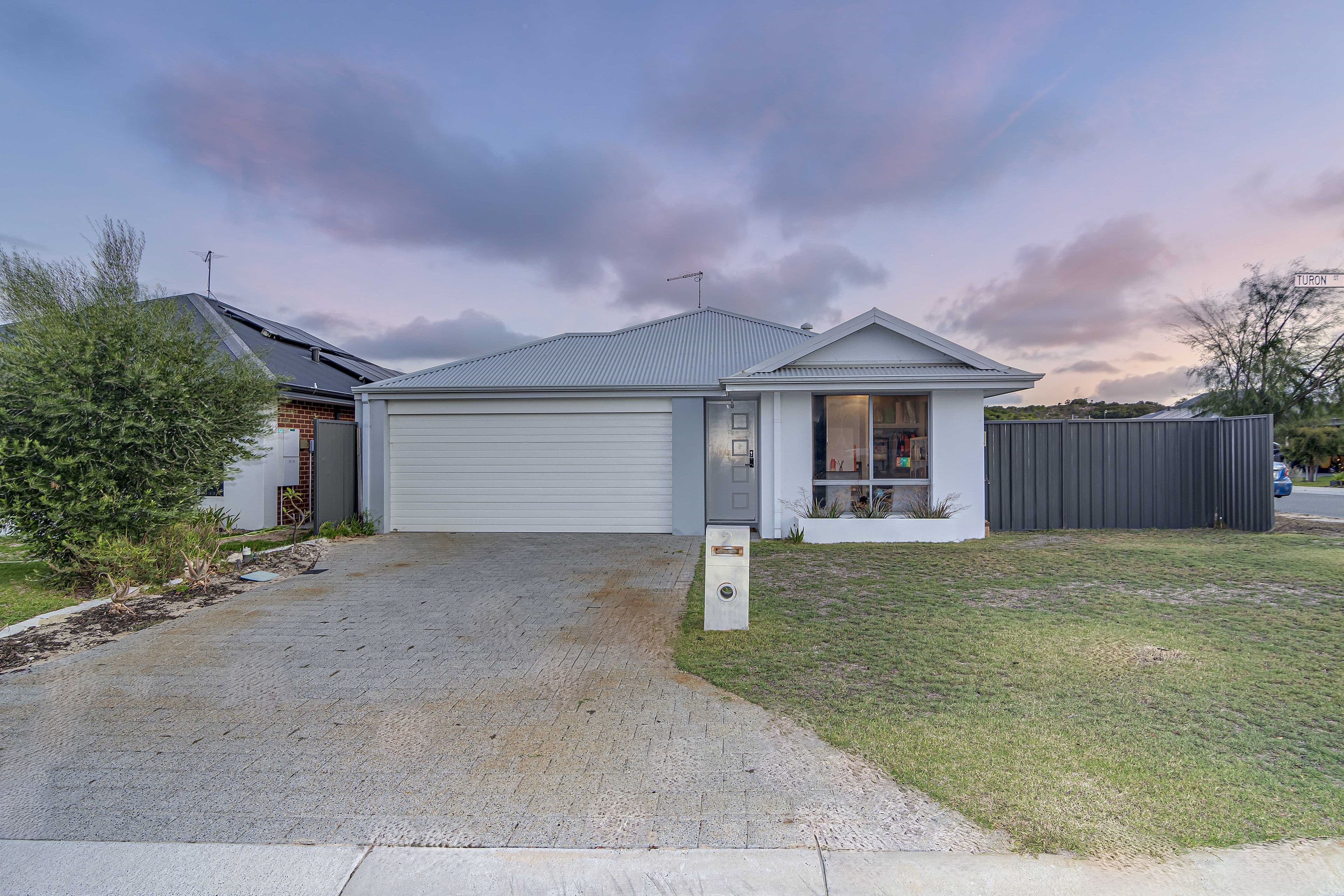 2 Turon Street, Yanchep WA 6035, Yanchep - Thumbnail 2