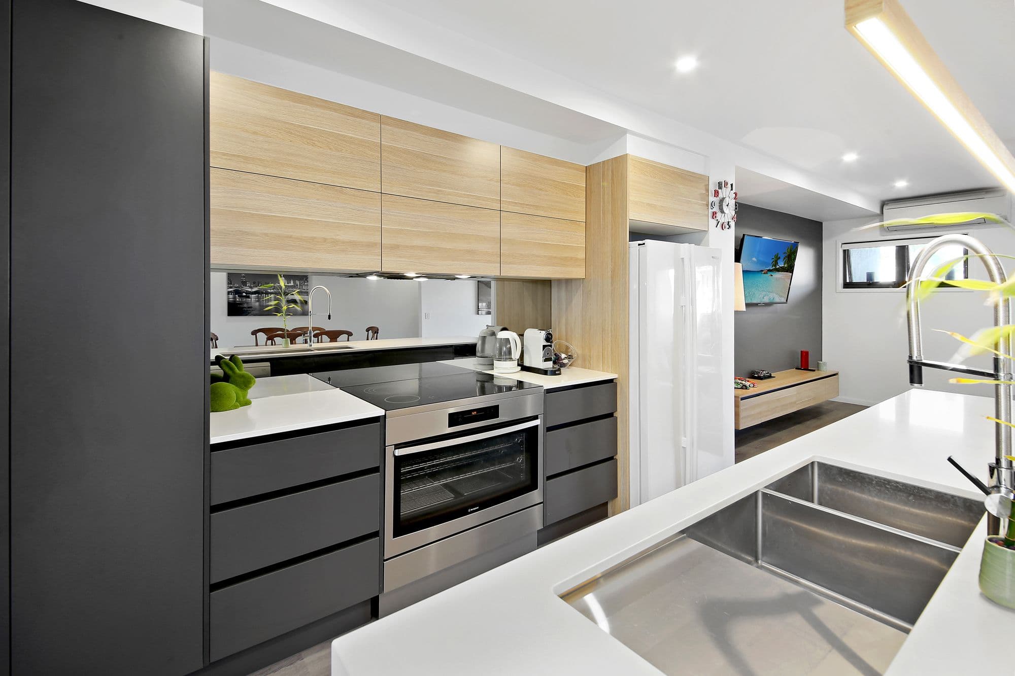 10 Saint Quentin Avenue, Maroochydore QLD 4558, Maroochydore - Thumbnail 2