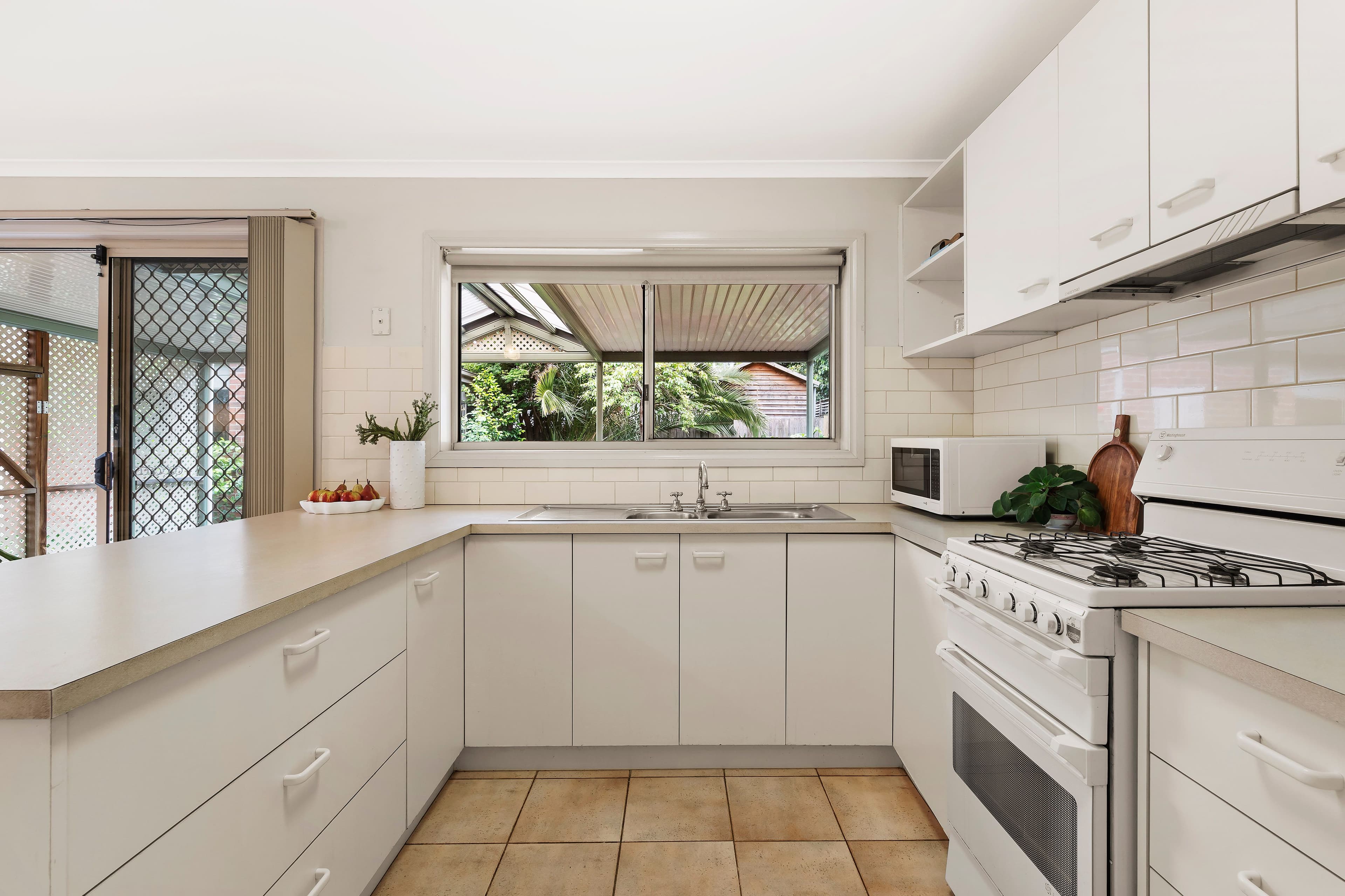 18 Hinkler Avenue, Macleod VIC 3085, Macleod - Thumbnail 6