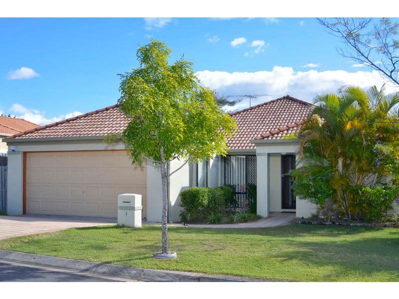 1 Manor Crescent, WAKERLEY QLD 4154, Wakerley - Image 1