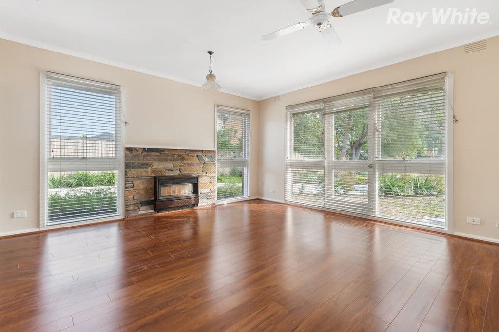 76 David Street North, Knoxfield VIC 3180, Knoxfield - Thumbnail 2