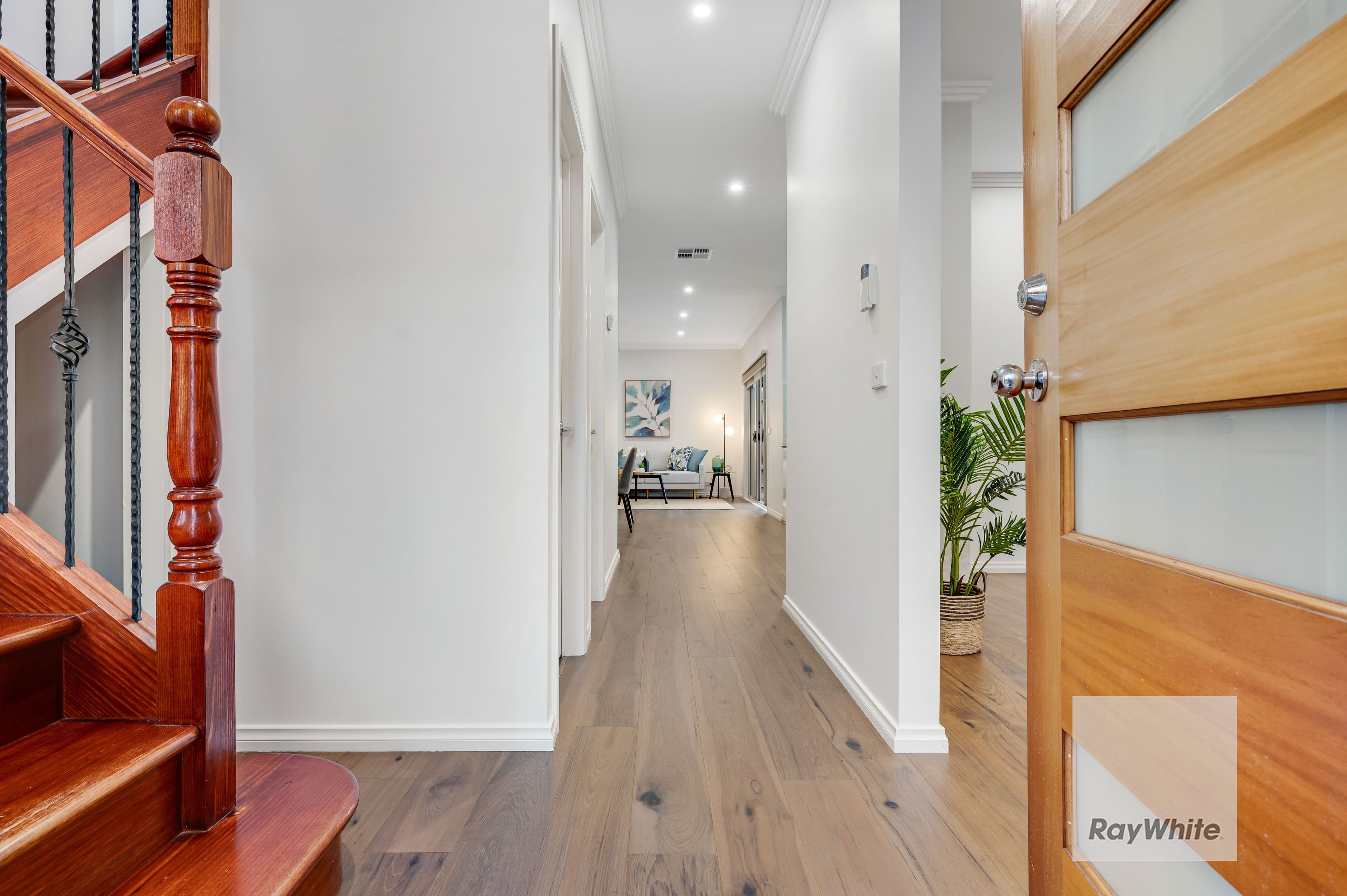 84 Hillcrest Drive, Westmeadows VIC 3049, Westmeadows - Thumbnail 3