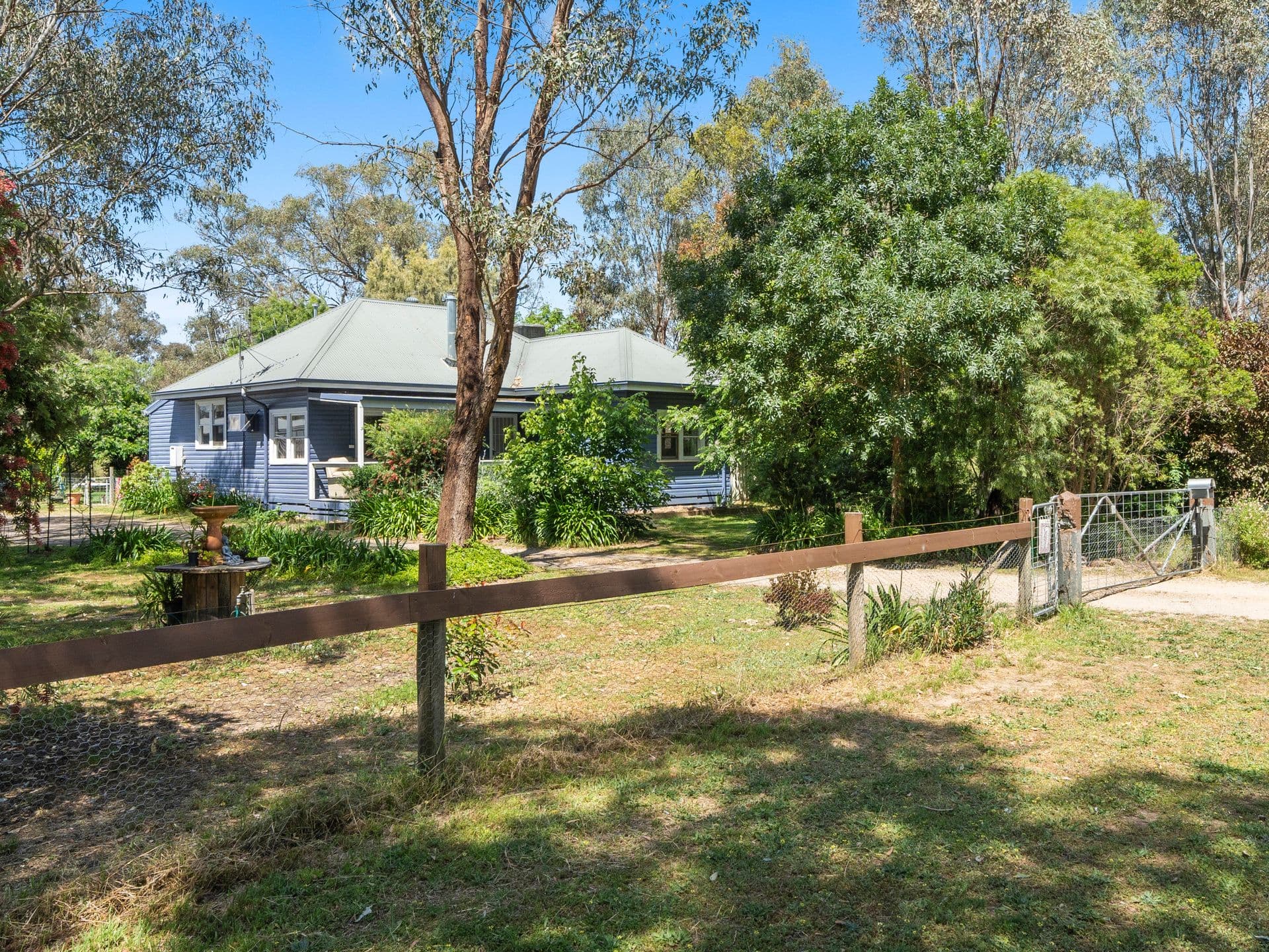 17 Goomalibee Road, Benalla VIC 3672, Benalla - Image 1