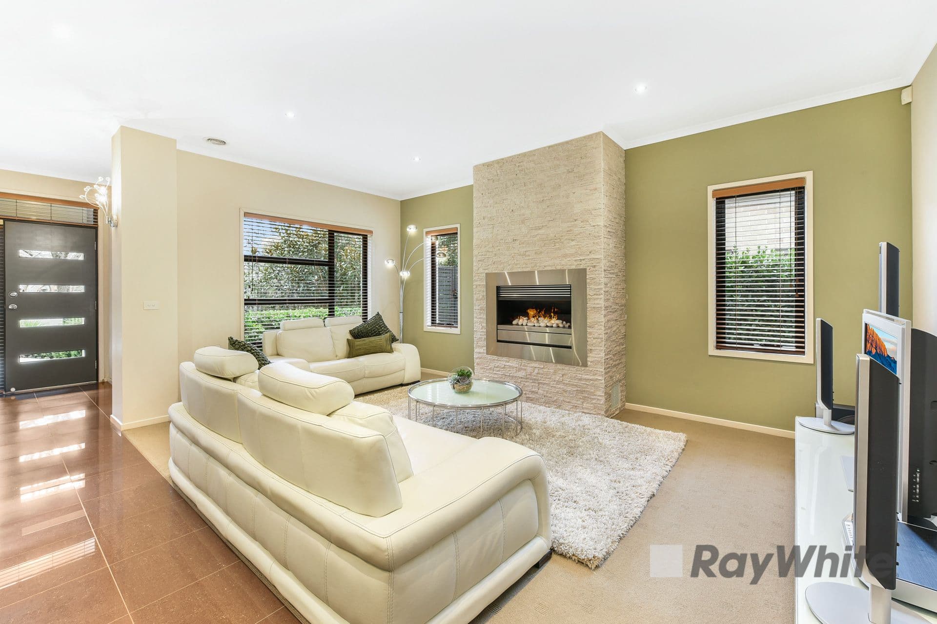 13-15 Rosling Lane, Dandenong VIC 3175, Dandenong - Thumbnail 2