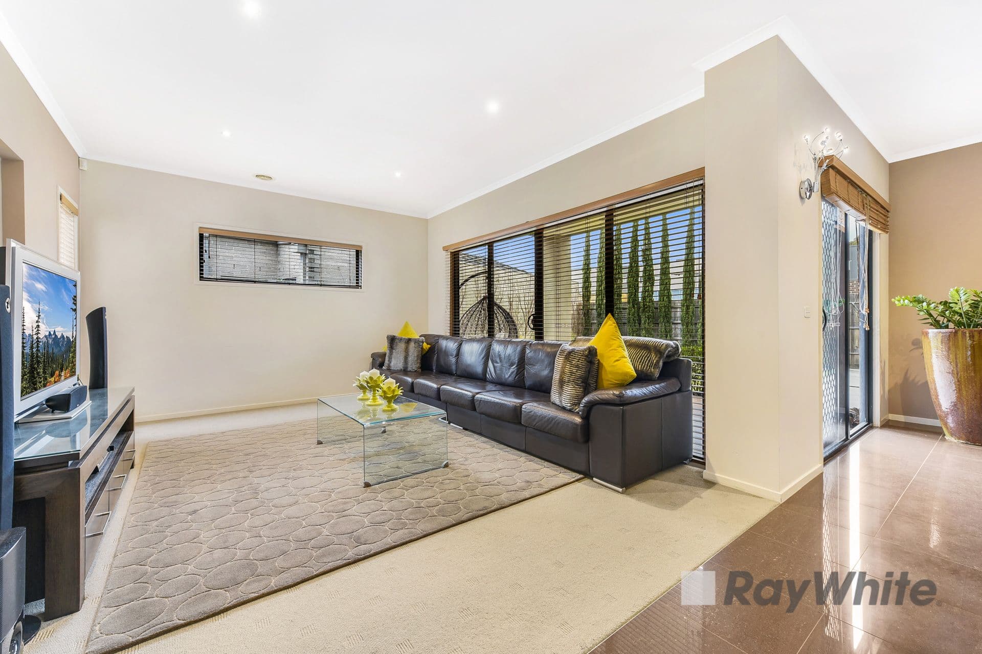 13-15 Rosling Lane, Dandenong VIC 3175, Dandenong - Thumbnail 3