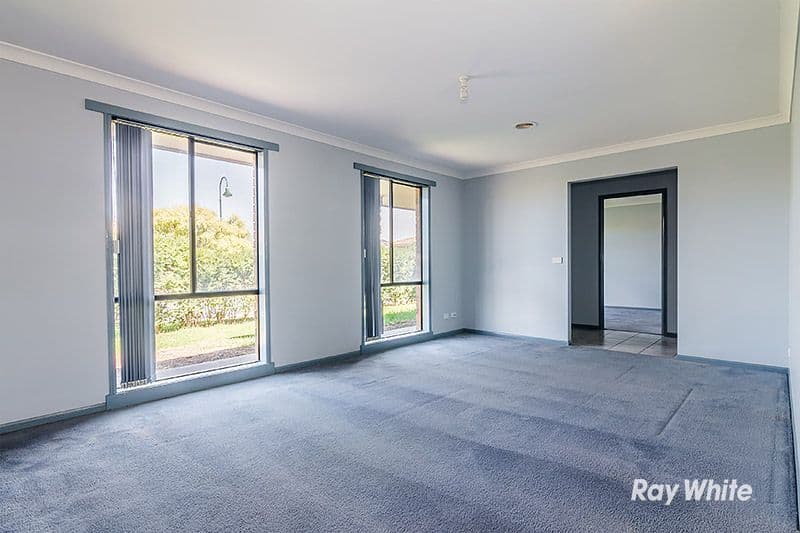 8 Kells Close, Cranbourne East VIC 3977, Cranbourne East - Thumbnail 6