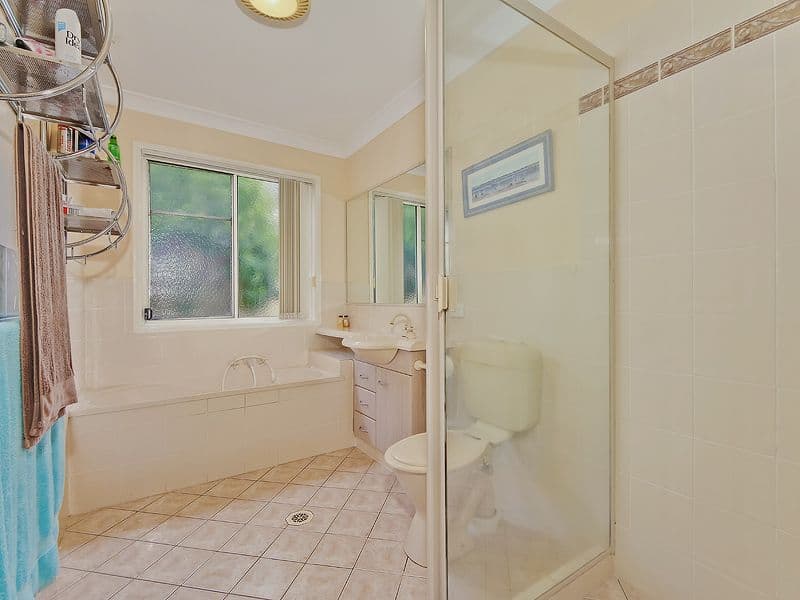 1  Cedarwood Crescent, ROBINA QLD 4226, Robina - Thumbnail 8
