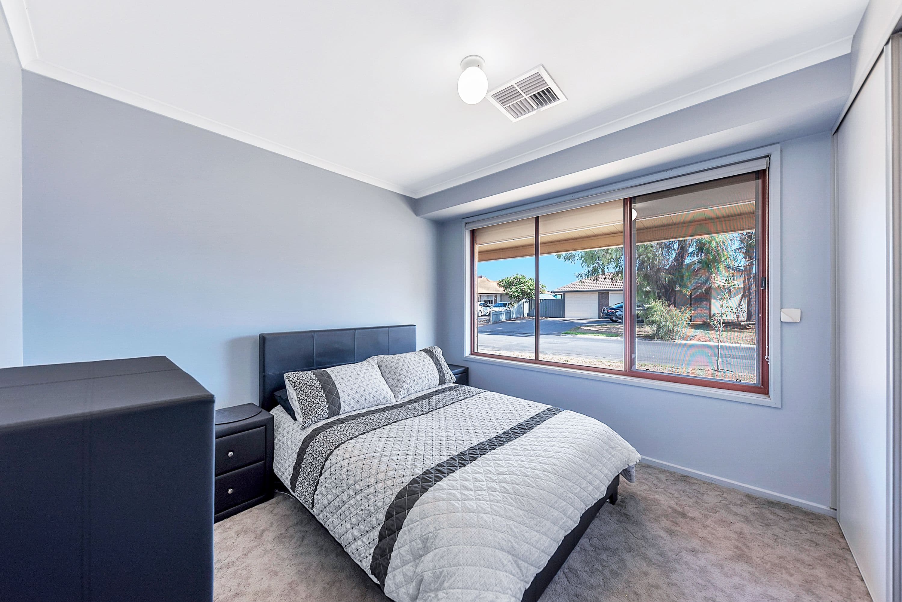 33 Saint Alfred Drive, Parafield Gardens SA 5107, Parafield Gardens - Thumbnail 6