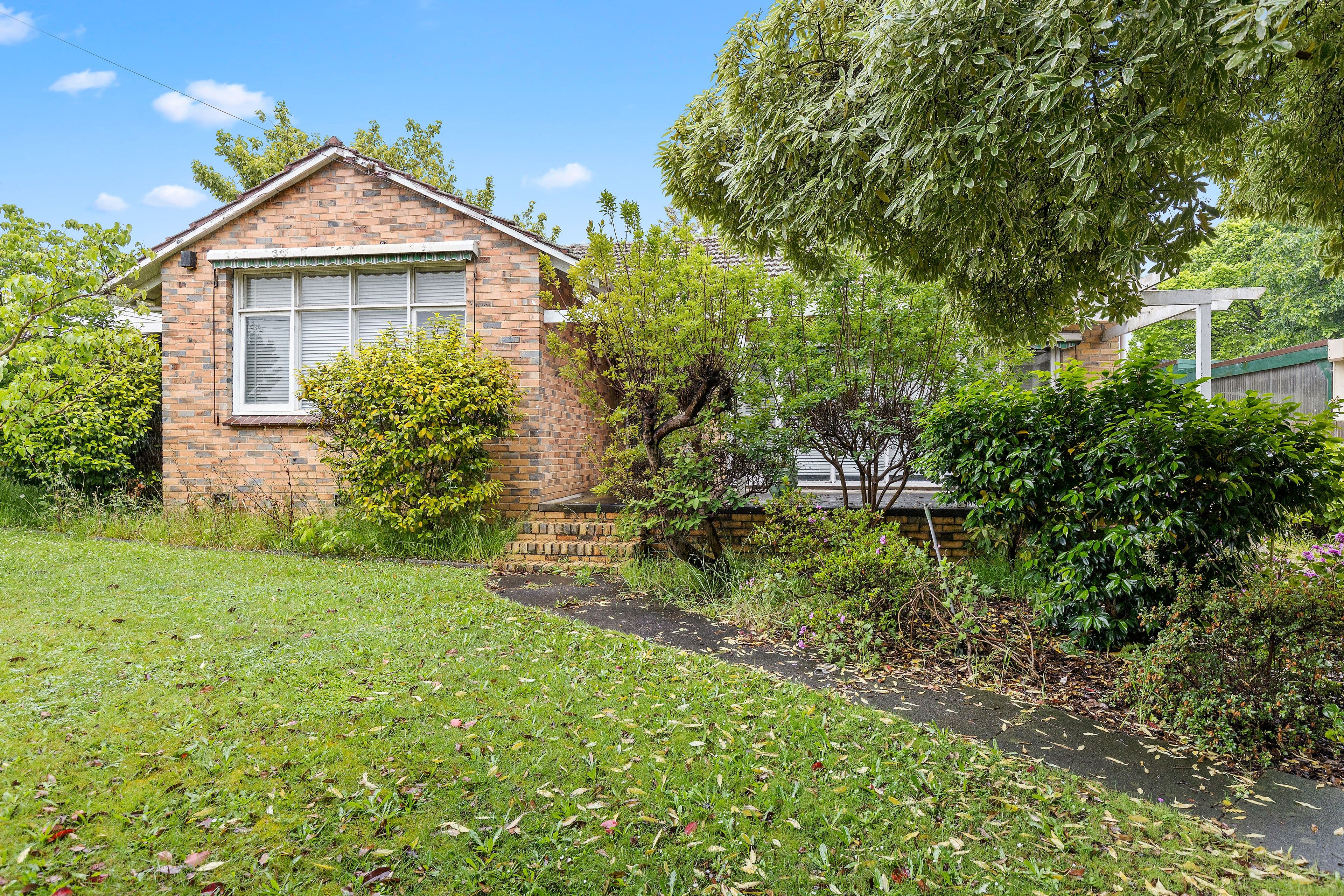 52 Scoresby Road, Bayswater VIC 3153, Bayswater - Thumbnail 2