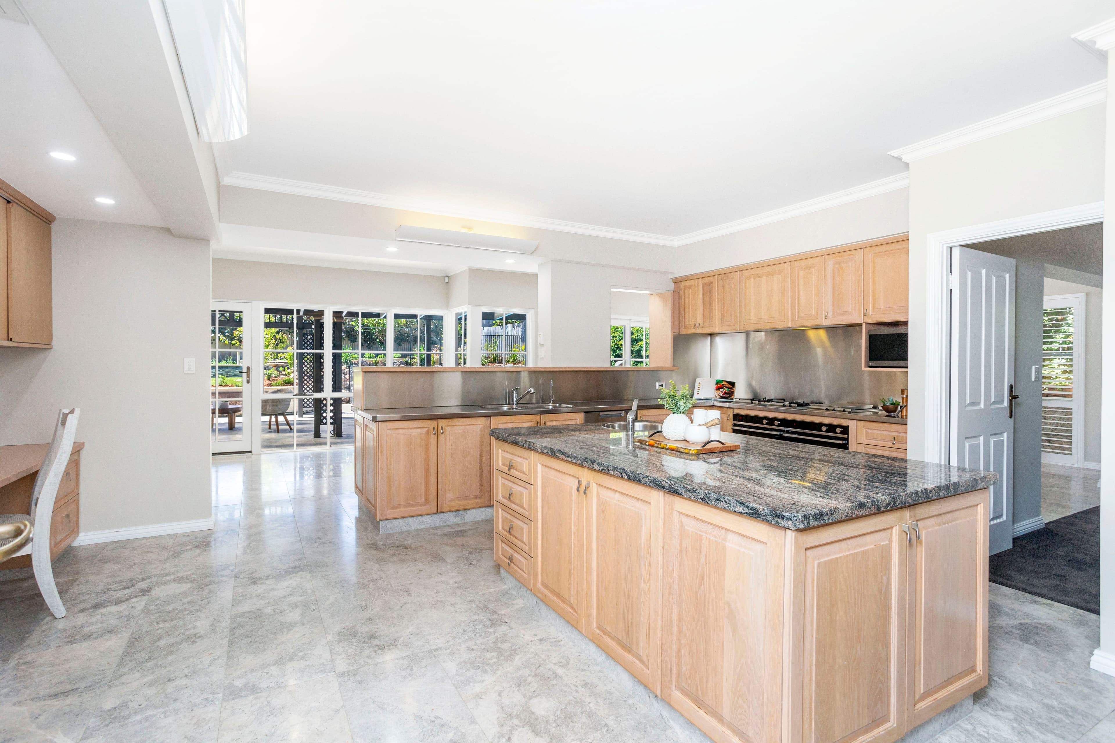 1 Cygnet Crescent, Dalkeith WA 6009, Dalkeith - Thumbnail 7