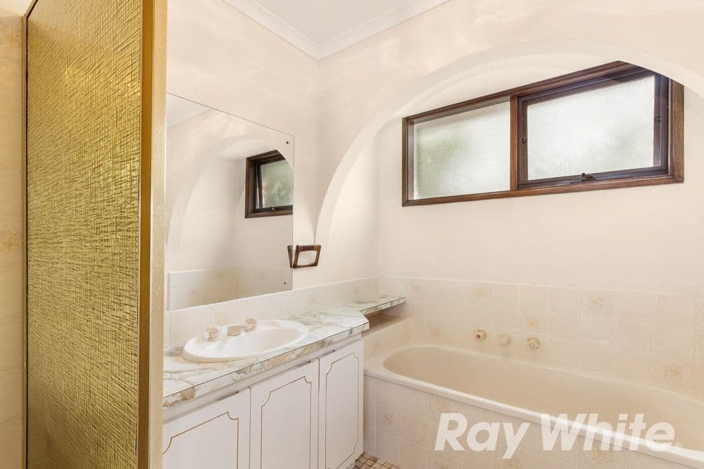 4 Biscay Court, Boronia VIC 3155, Boronia - Thumbnail 6