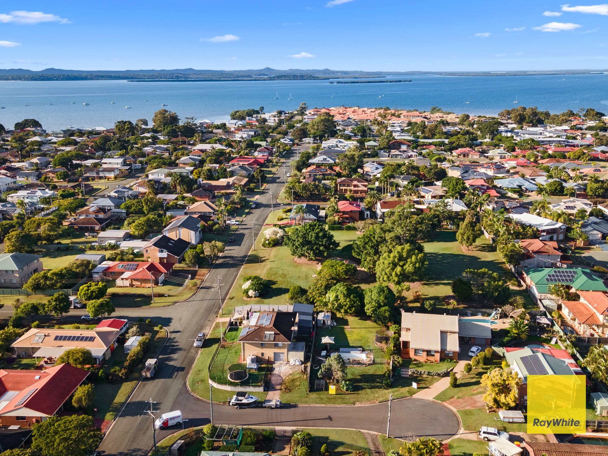 7 Michelle Place, Victoria Point QLD 4165, Victoria Point - Thumbnail 2