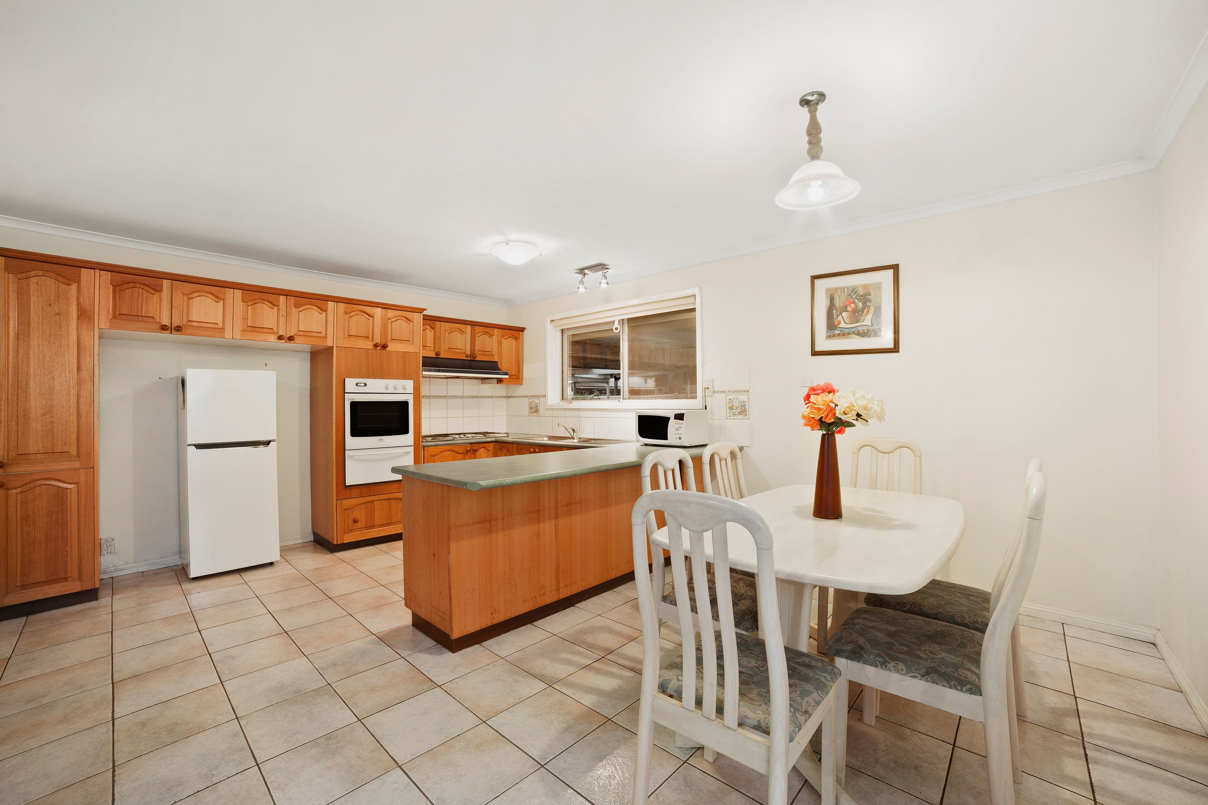 34 Rochester Drive, Thomastown VIC 3074, Thomastown - Thumbnail 3
