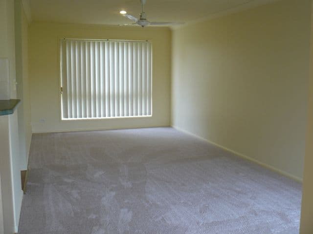17 Westlake Court, SIPPY DOWNS QLD 4556, Sippy Downs - Thumbnail 3