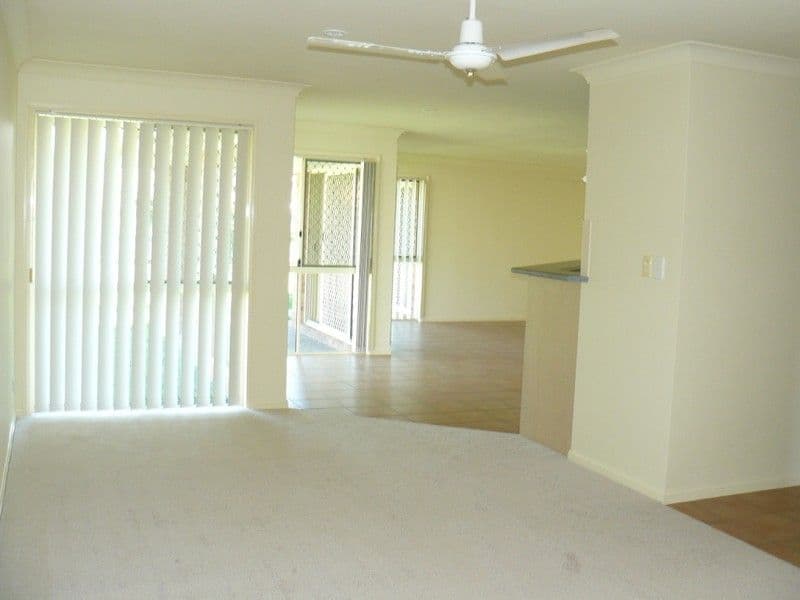 17 Westlake Court, SIPPY DOWNS QLD 4556, Sippy Downs - Thumbnail 5