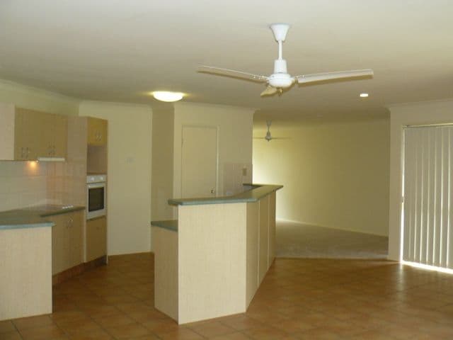 17 Westlake Court, SIPPY DOWNS QLD 4556, Sippy Downs - Thumbnail 7