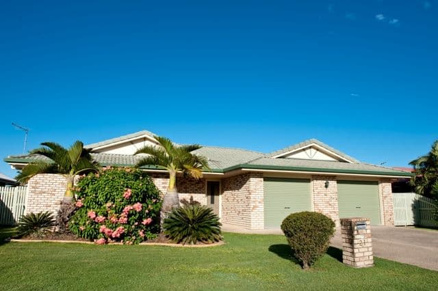 21 Windsor Street, GLENELLA QLD 4740, Glenella - Image 1