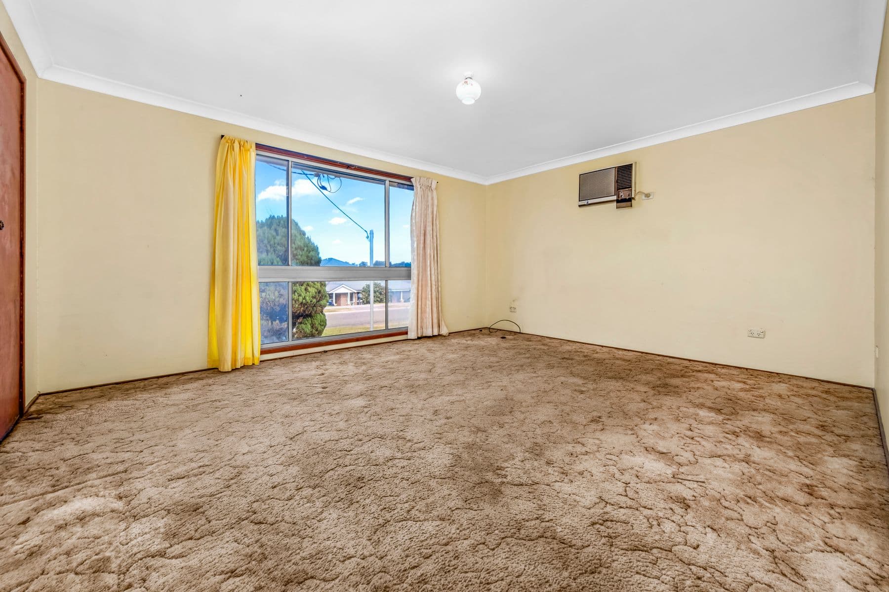 13 Russell Street, Gillieston Heights NSW 2321, Gillieston Heights - Thumbnail 2