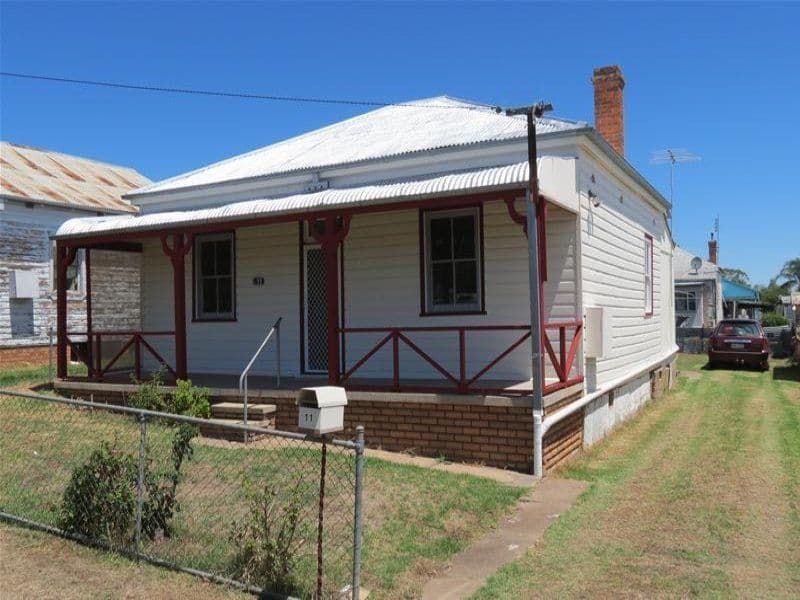 11 Poole Street, Werris Creek NSW 2341, Werris Creek - Image 1