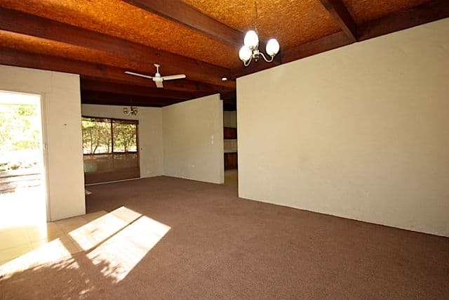 34 Hawthorne Street, SADLIERS CROSSING QLD 4305, Sadliers Crossing - Thumbnail 6