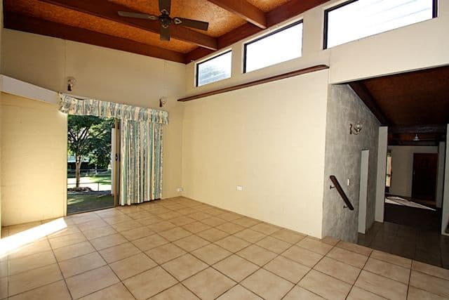 34 Hawthorne Street, SADLIERS CROSSING QLD 4305, Sadliers Crossing - Thumbnail 7