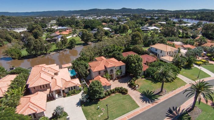 3148 Riverleigh Drive, Hope Island QLD 4212, Hope Island - Thumbnail 2