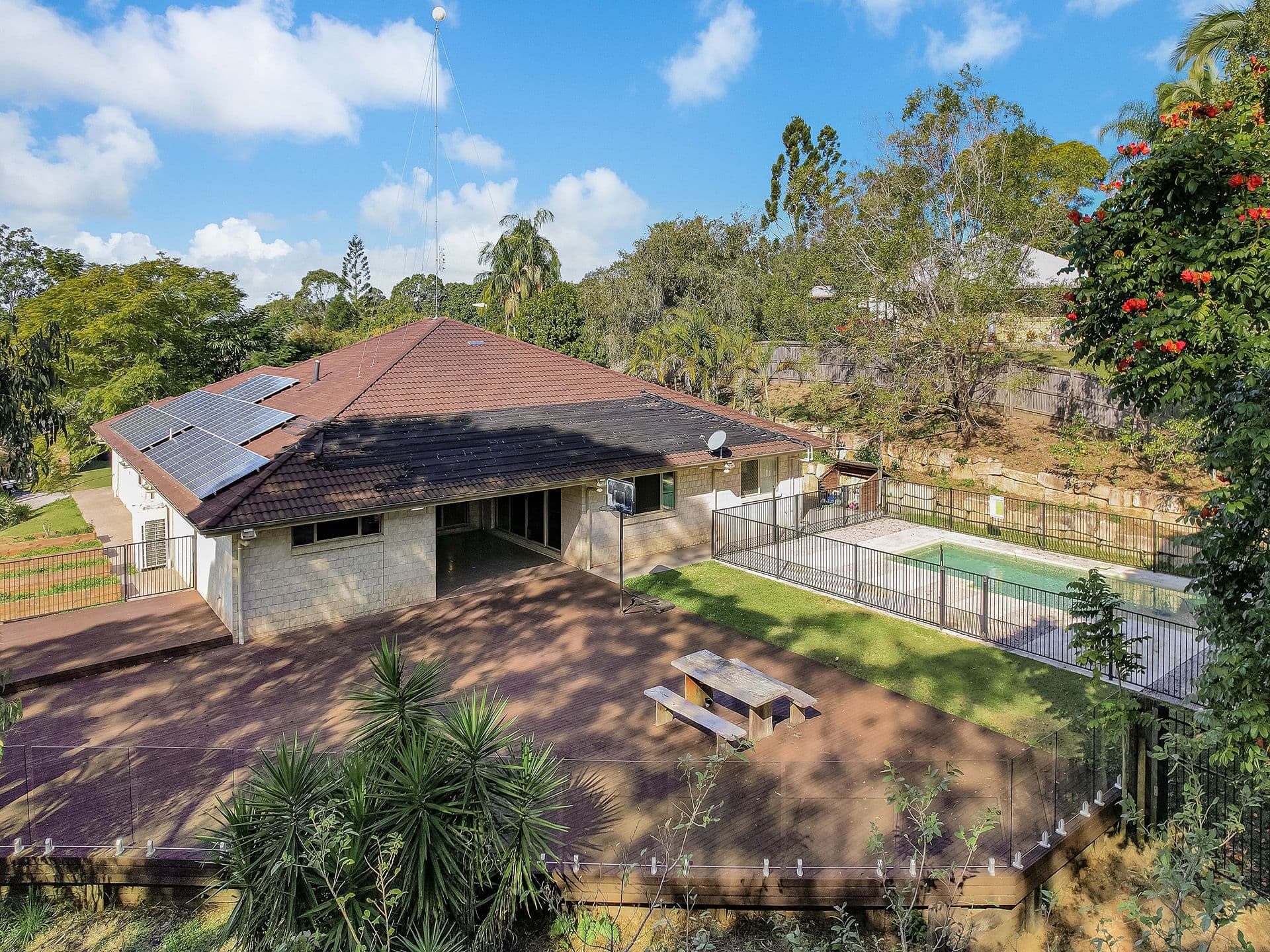 65 Andersen Road, Diamond Valley QLD 4553, Diamond Valley - Thumbnail 2