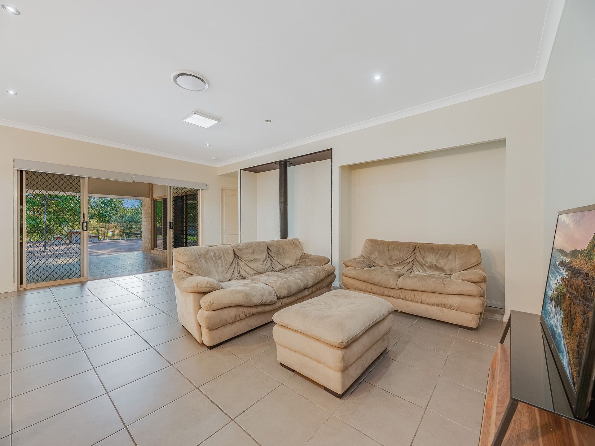 65 Andersen Road, Diamond Valley QLD 4553, Diamond Valley - Thumbnail 5