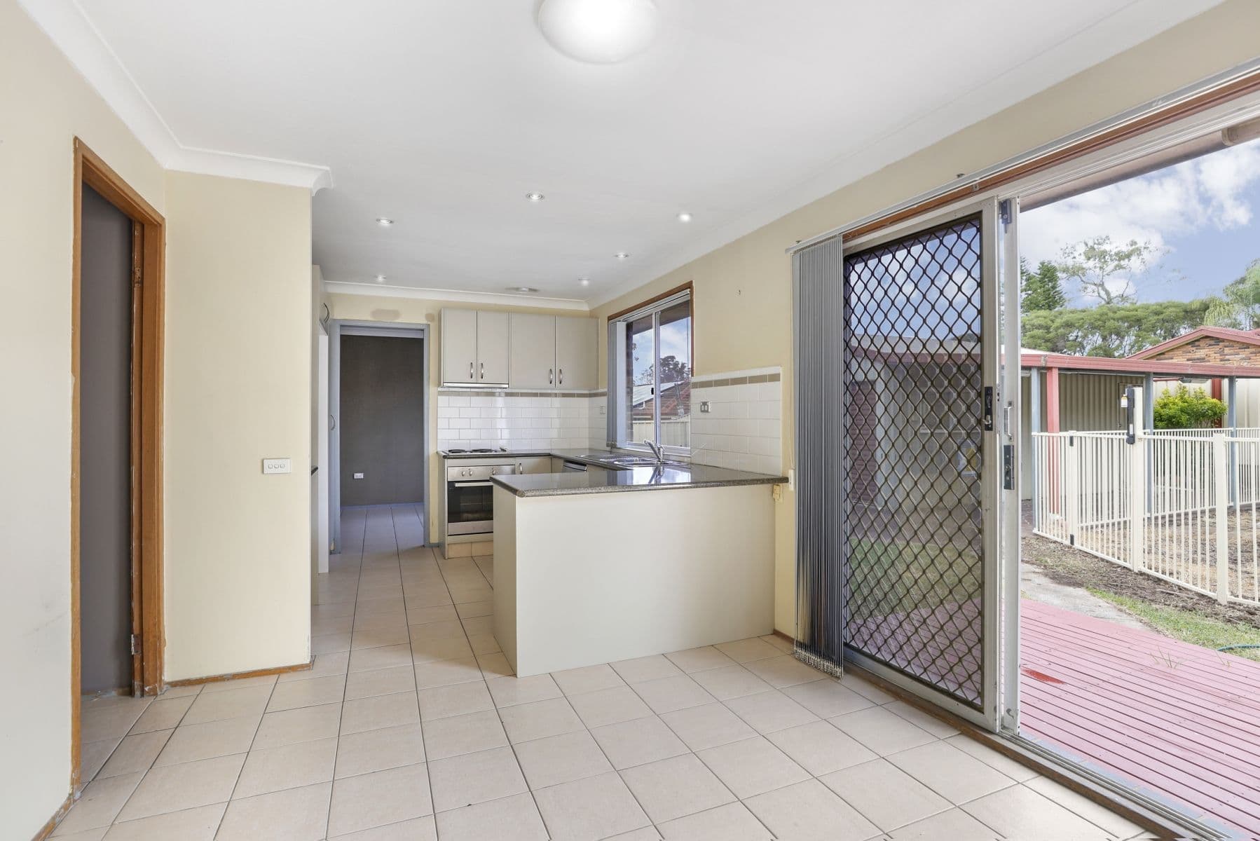 33 Camelot Drive, Cranebrook NSW 2749, Cranebrook - Thumbnail 4