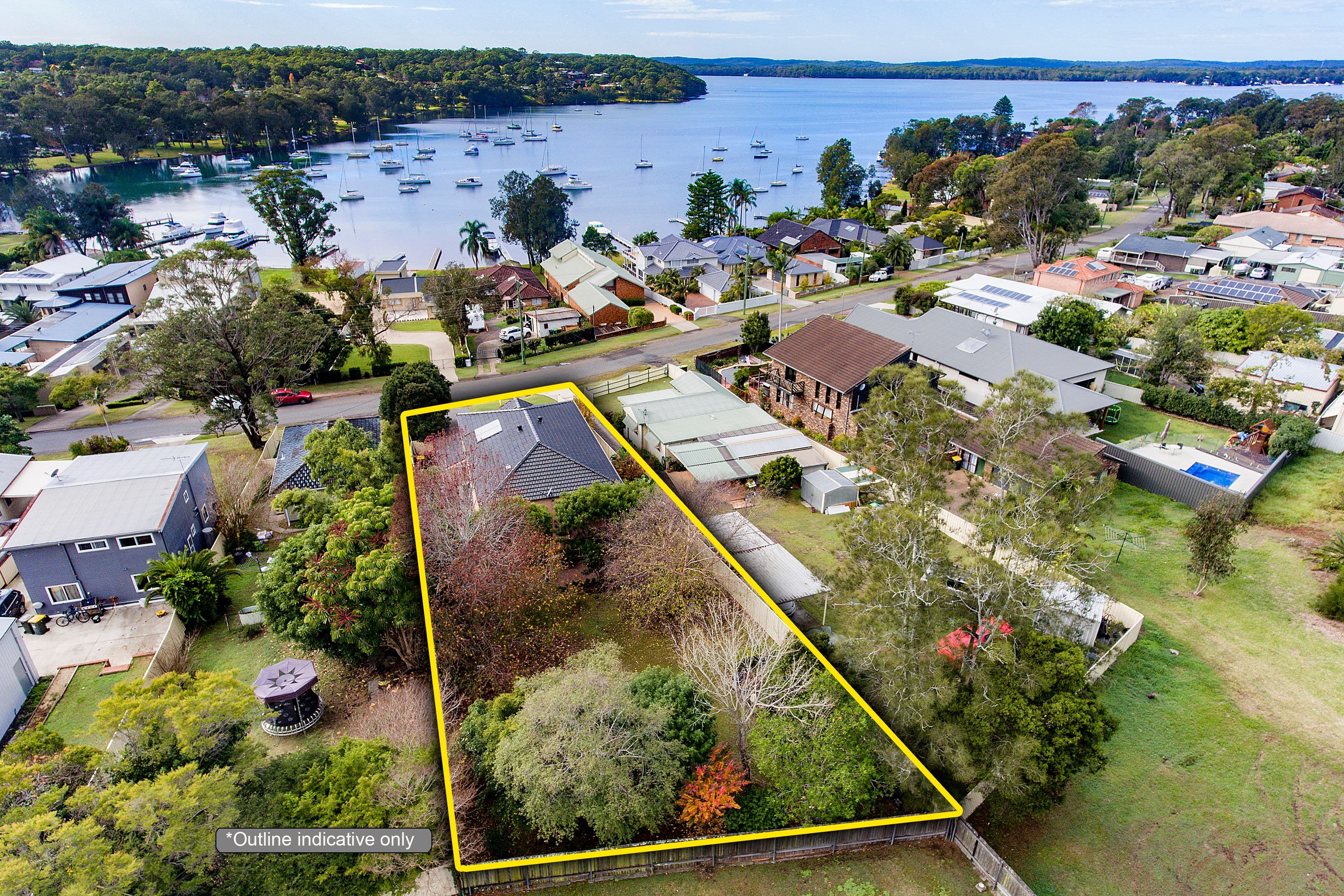 62 Dandaraga Road, Brightwaters - Image 1