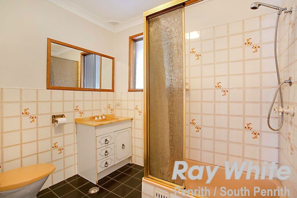 16 Epping Close, Cambridge Park - Thumbnail 7