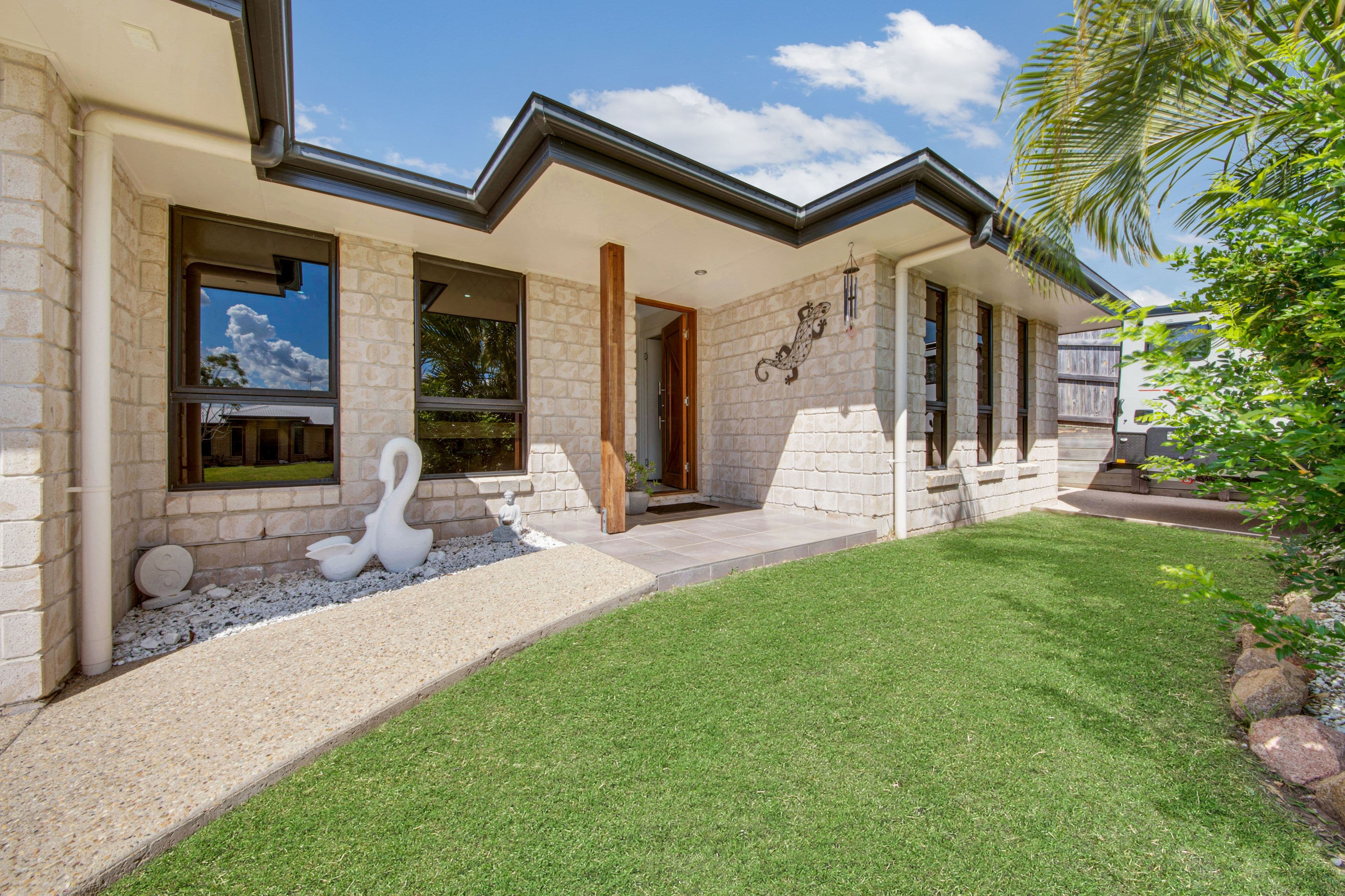53 Liriope Drive, Kirkwood QLD 4680, Kirkwood - Thumbnail 2