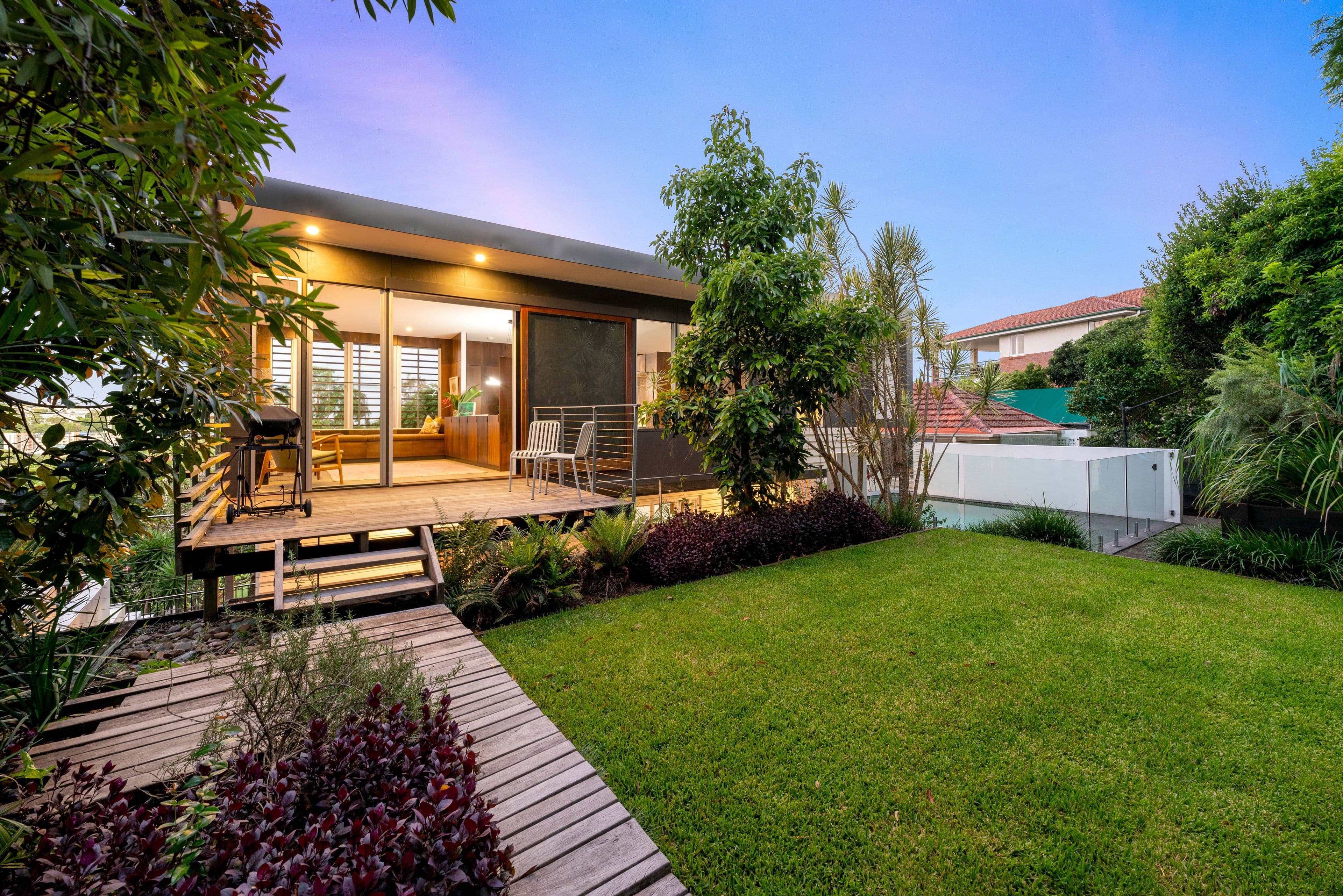 75 Huxley Avenue, Alderley QLD 4051, Alderley - Thumbnail 2