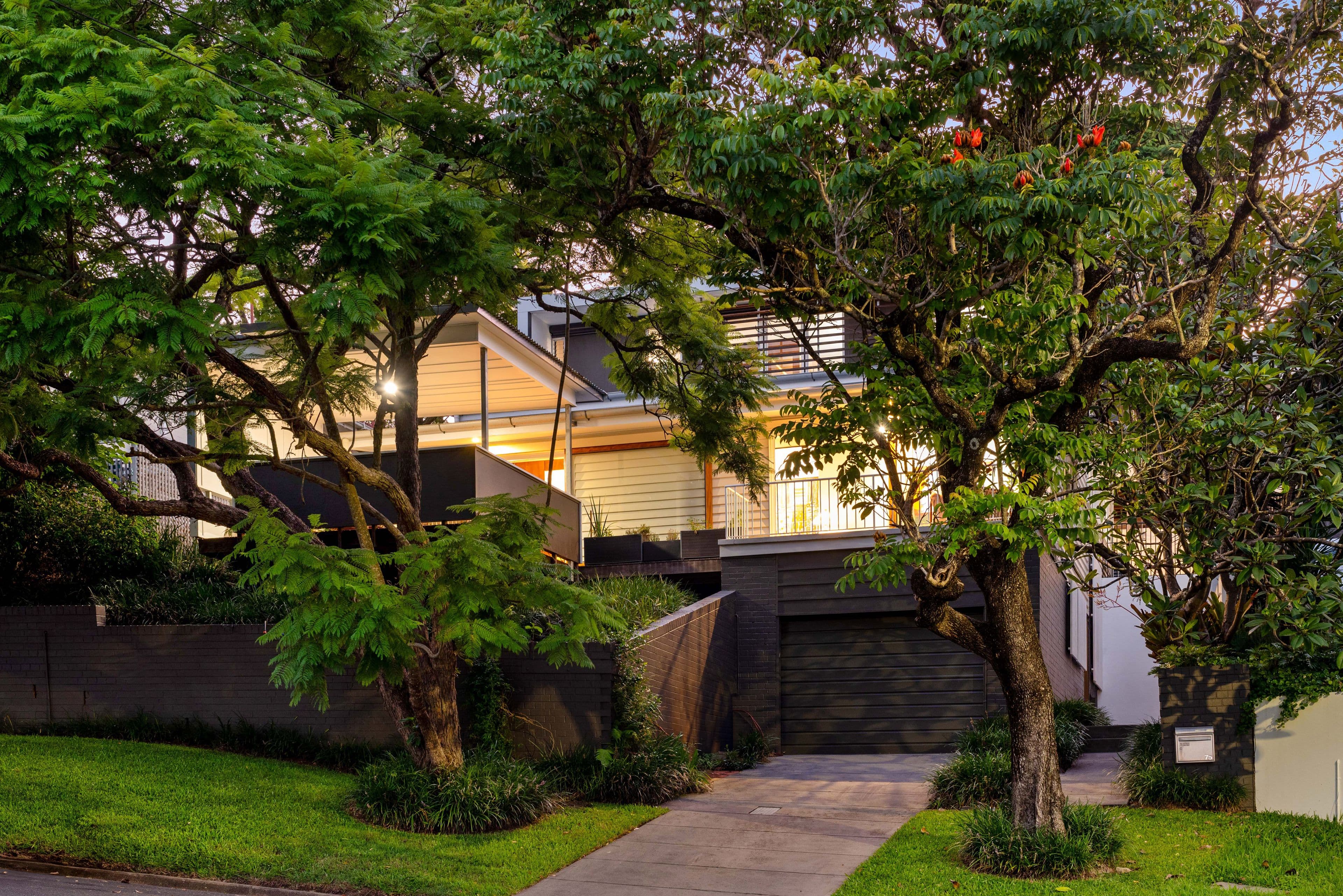 75 Huxley Avenue, Alderley QLD 4051, Alderley - Thumbnail 3