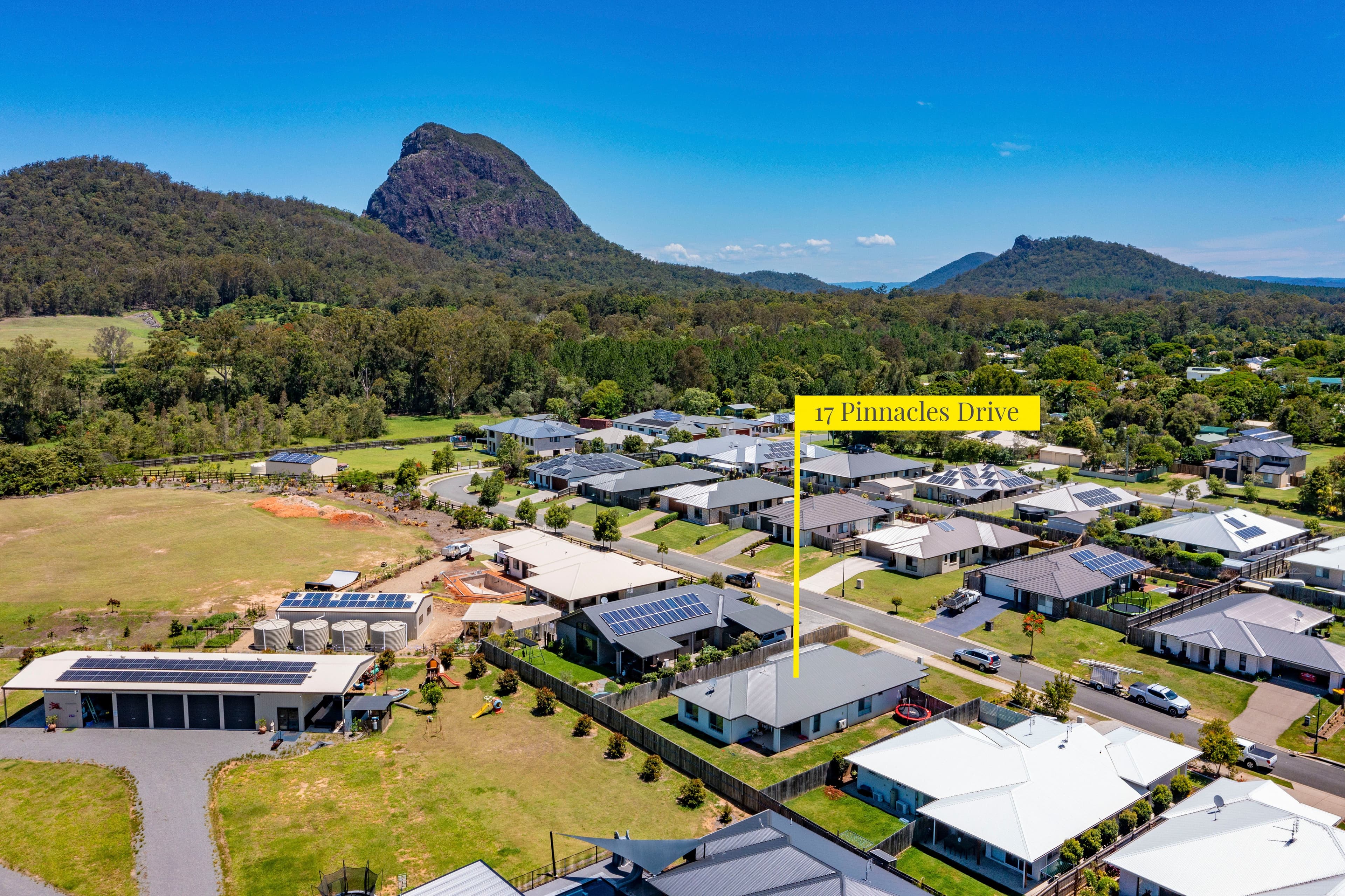 17 Pinnacles Drive, Glass House Mountains QLD 4518, Glass House Mountains - Thumbnail 2