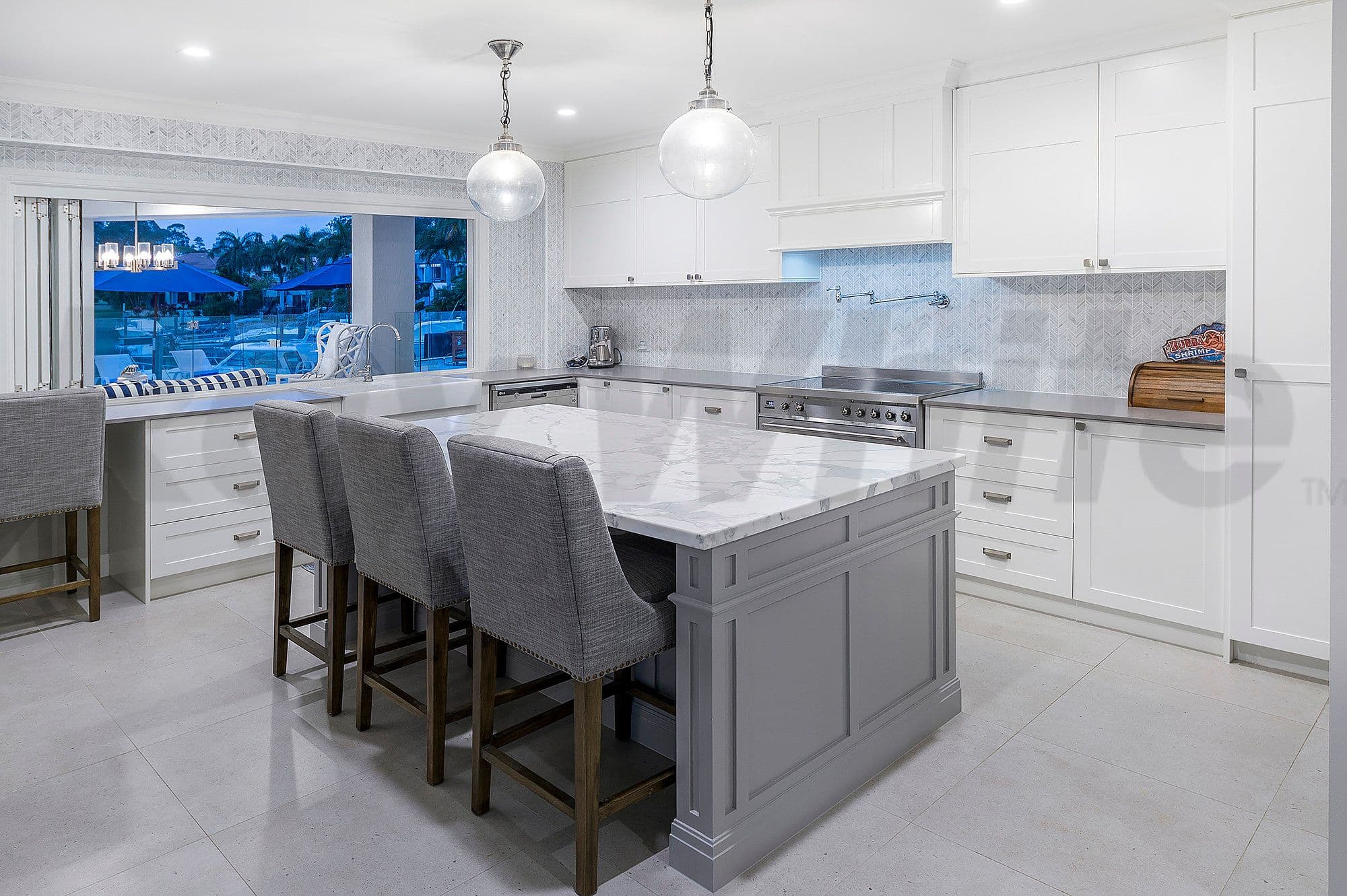 5801 Clearwater Crescent, Sanctuary Cove QLD 4212, Sanctuary Cove - Thumbnail 4