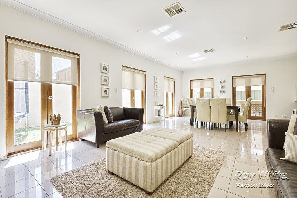 8 St Kitts Place, MAWSON LAKES SA 5095, Mawson Lakes - Thumbnail 2