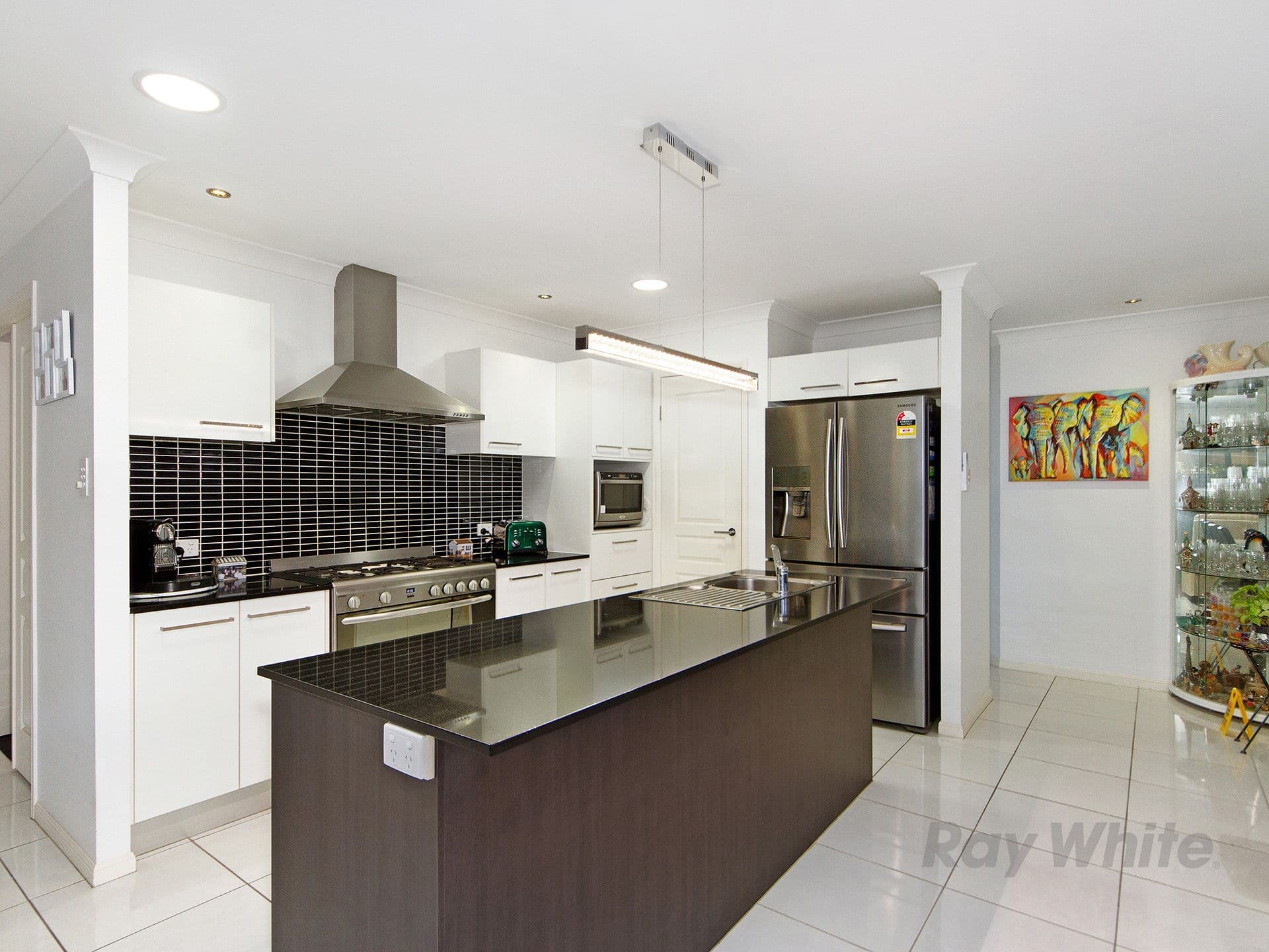 21 Ellenborough Avenue, Ormeau Hills QLD 4208, Ormeau Hills - Thumbnail 4