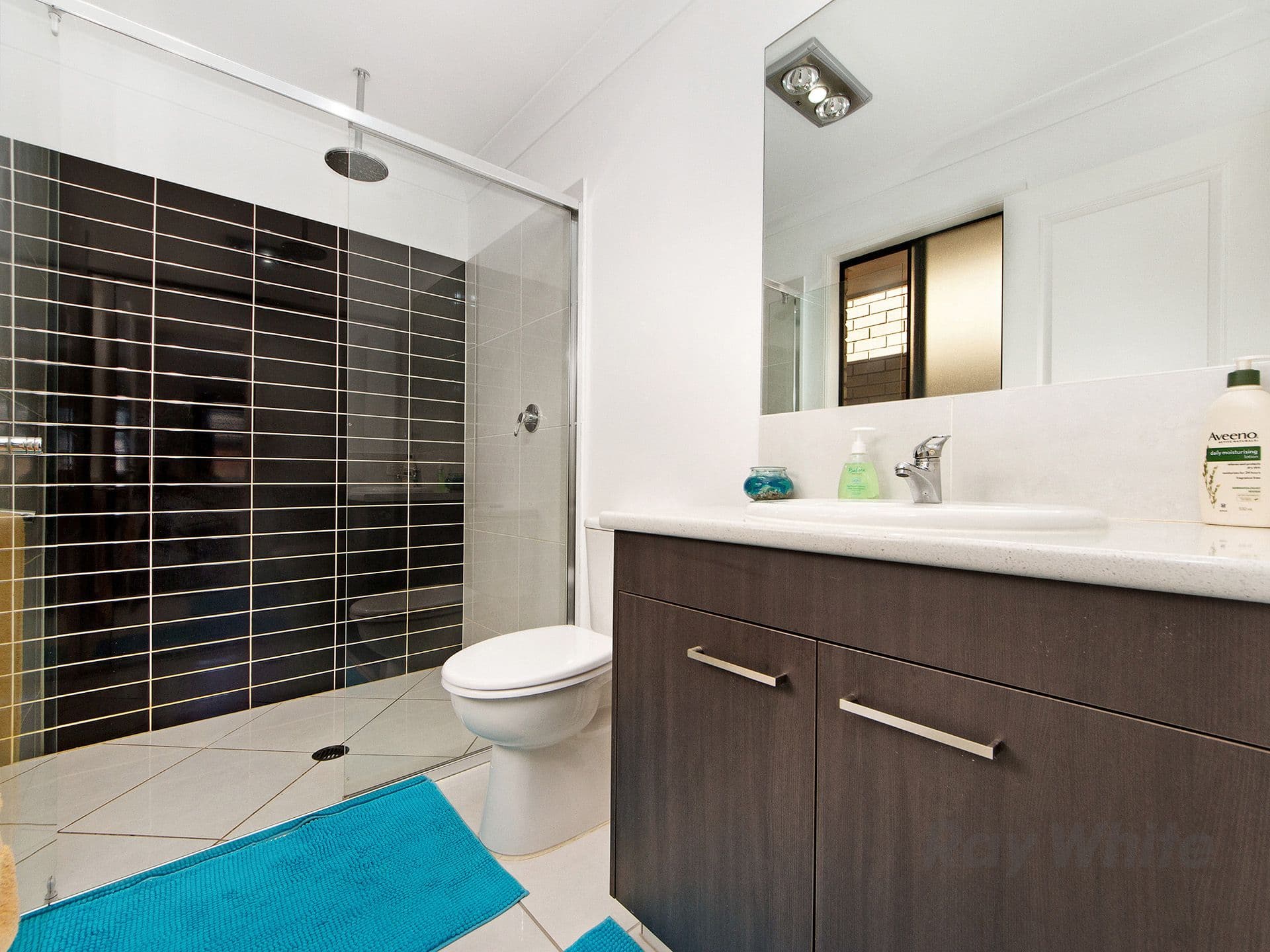 21 Ellenborough Avenue, Ormeau Hills QLD 4208, Ormeau Hills - Thumbnail 8