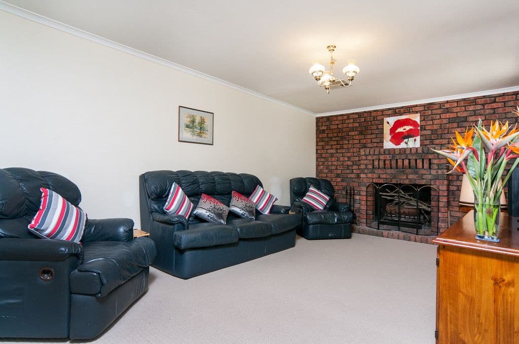 33 Ridgway Drive, FLAGSTAFF HILL SA 5159, Flagstaff Hill - Thumbnail 2
