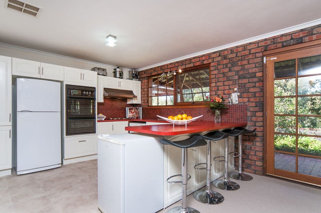 33 Ridgway Drive, FLAGSTAFF HILL SA 5159, Flagstaff Hill - Thumbnail 3