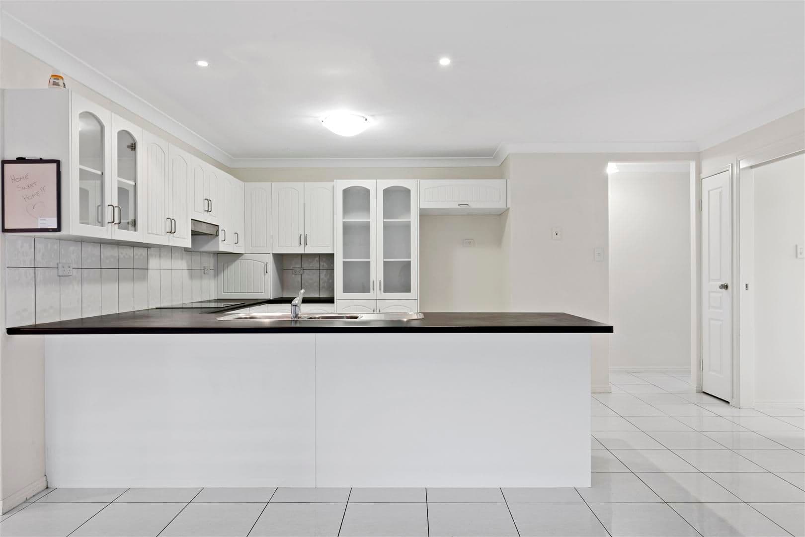 15 Gilmore Court, Gracemere QLD 4702, Gracemere - Thumbnail 3