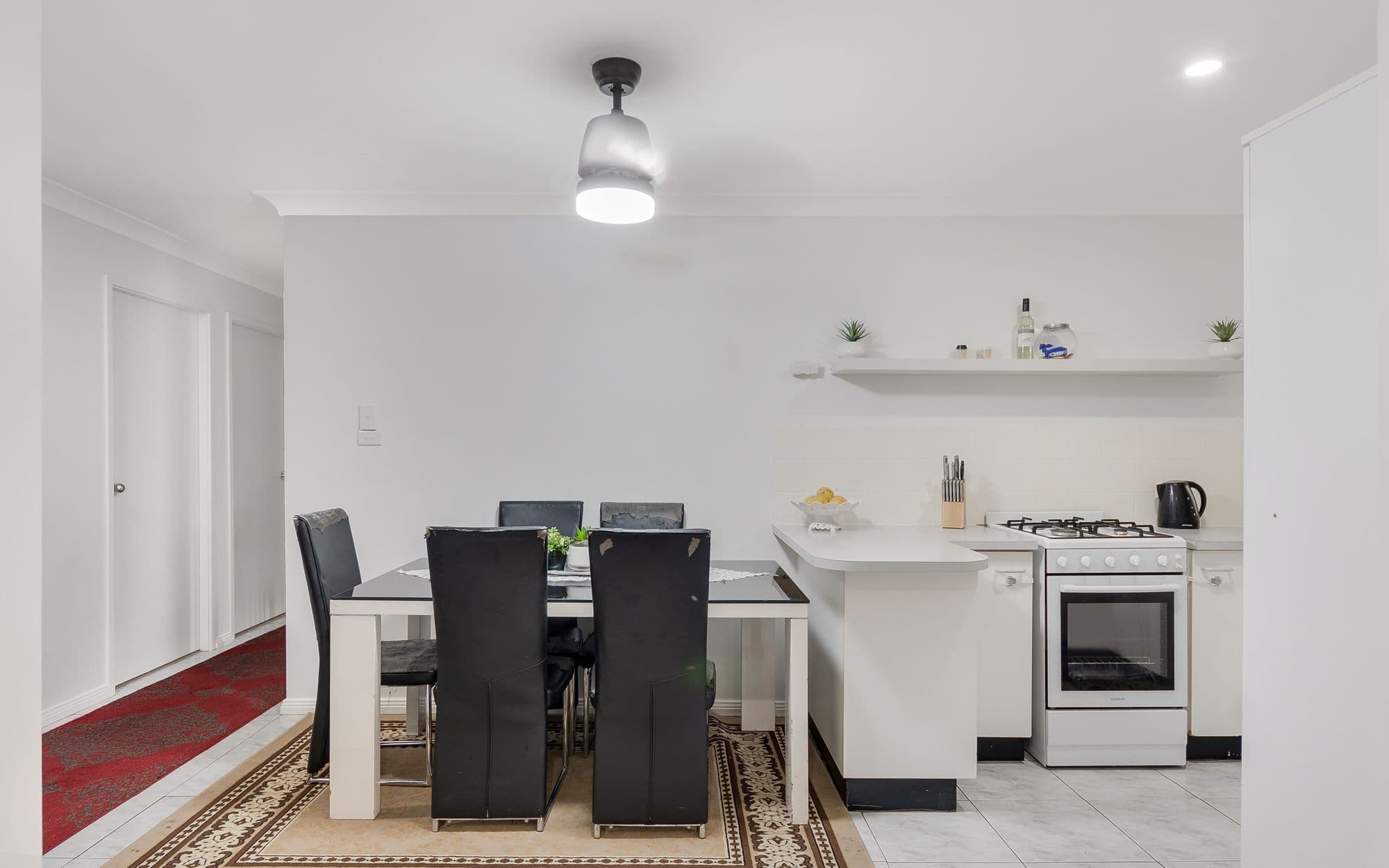 61 Donalbain Circuit, Rosemeadow NSW 2560, Rosemeadow - Thumbnail 4
